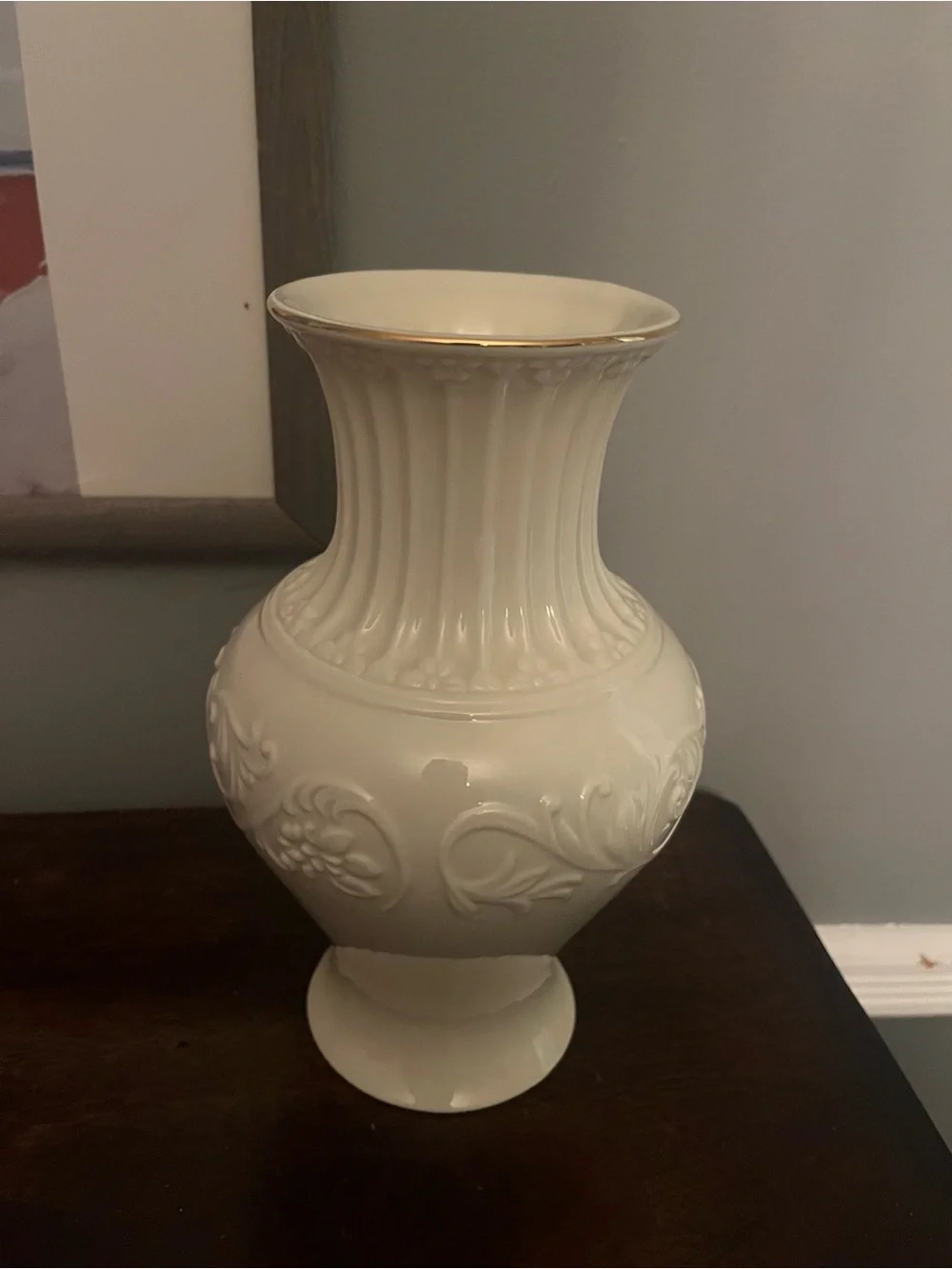 Vintage Lenox Classic Ivory Porcelain Fluted Swirl Urn Vase 9 Inch Gold Trim